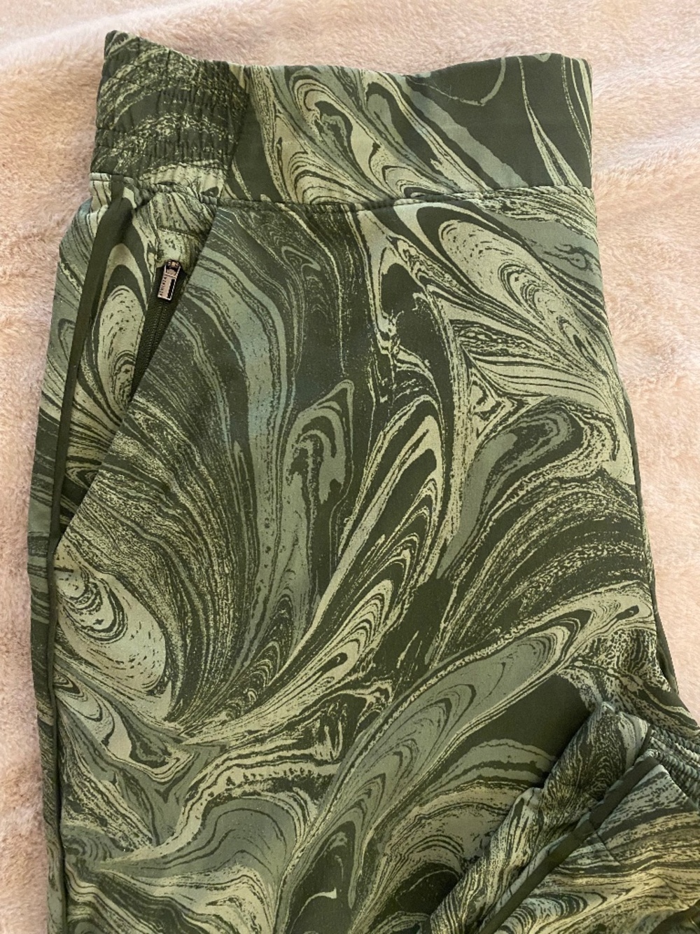 Athleta Brooklyn Jogger Size: 12